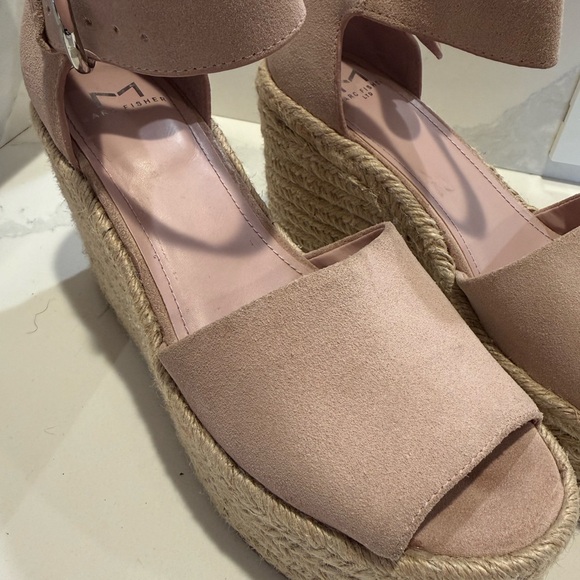 Marc Fisher Size 9 Mlalita Blush Suede Leather Upper Espadrille Wedge Sandals - Picture 2 of 16